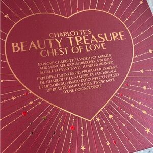 Charlotte Tilbury Beauty Treasure Chest - Red and Gold